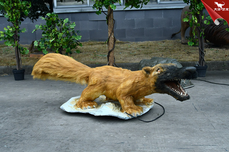 仿真動物模型，劍齒松鼠