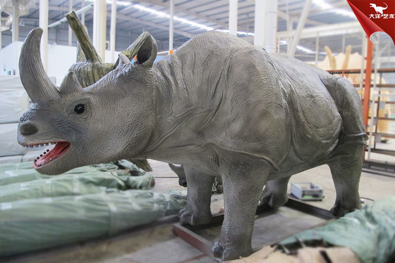仿真犀牛，大型仿真動(dòng)物模型