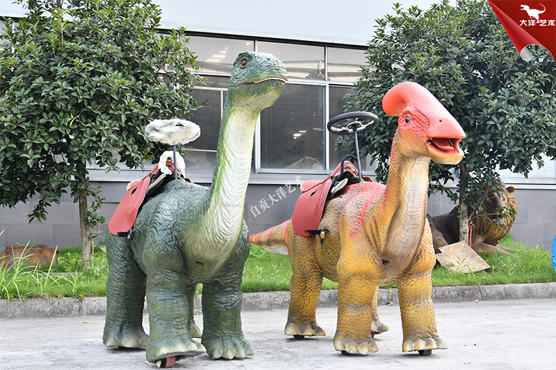 行走恐龍游樂(lè)車，仿真乘騎恐龍 